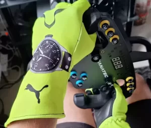 Craze Race Wears: Ultimate F1 & Sim Racing Gear Review 8 Craze Race Wears Gloves in action 1